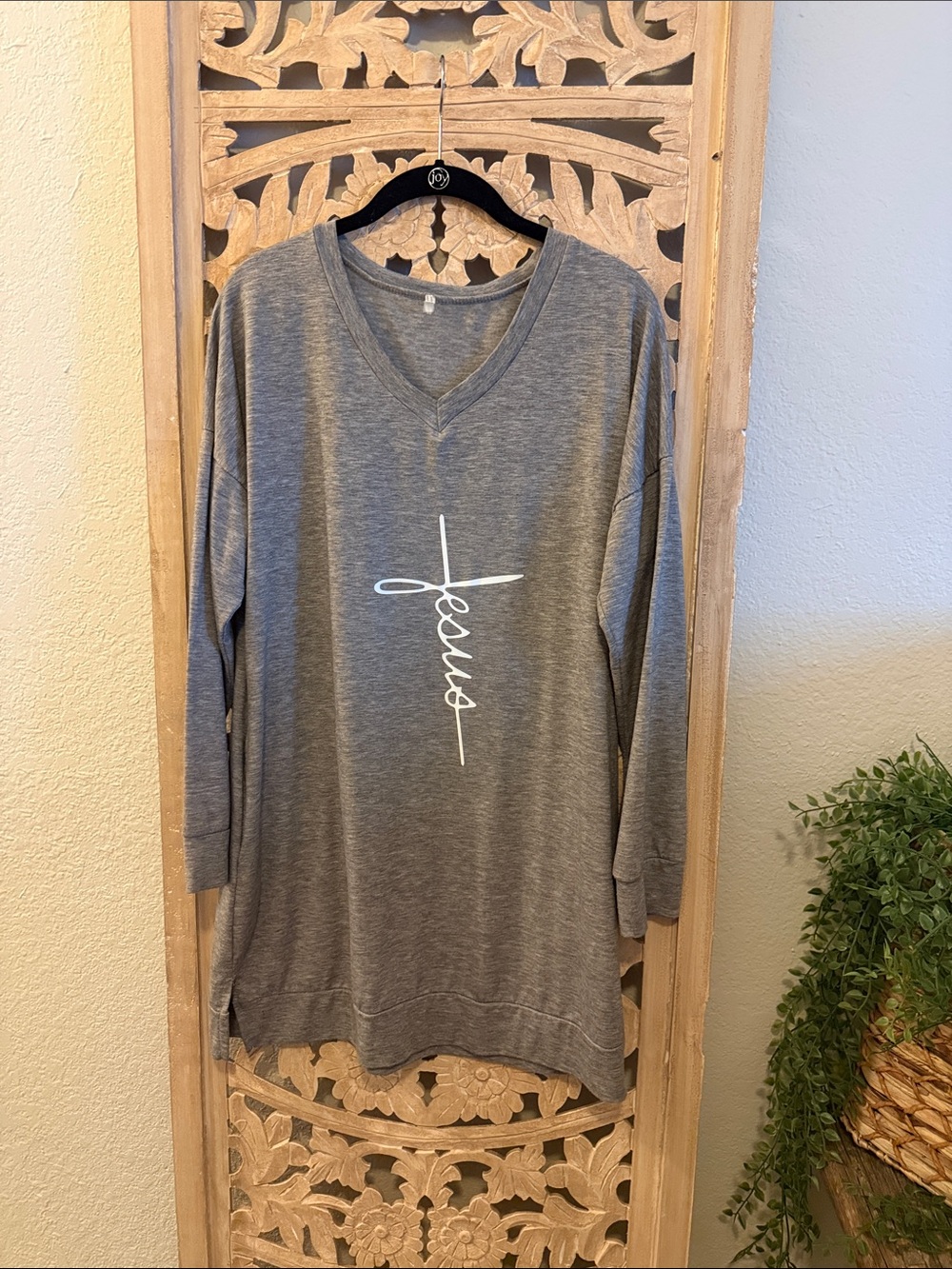 Gray V-Neck Long Sleeve Tunic Shirt with 'Jesus' Script with pockets